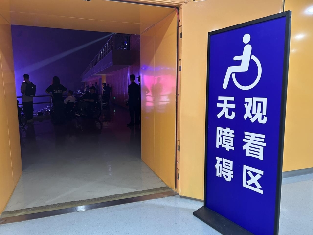 03.jpg