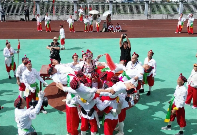 05.jpg