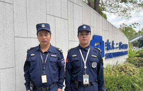 一瓶冰红茶、一瓶可乐，在医院天桥上救下我的恩人，你们在哪里？
